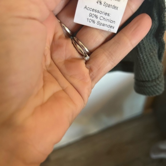 Miholl xxl olive drab waffle, knot blouse with lace balloons leaves - Picture 8 of 8